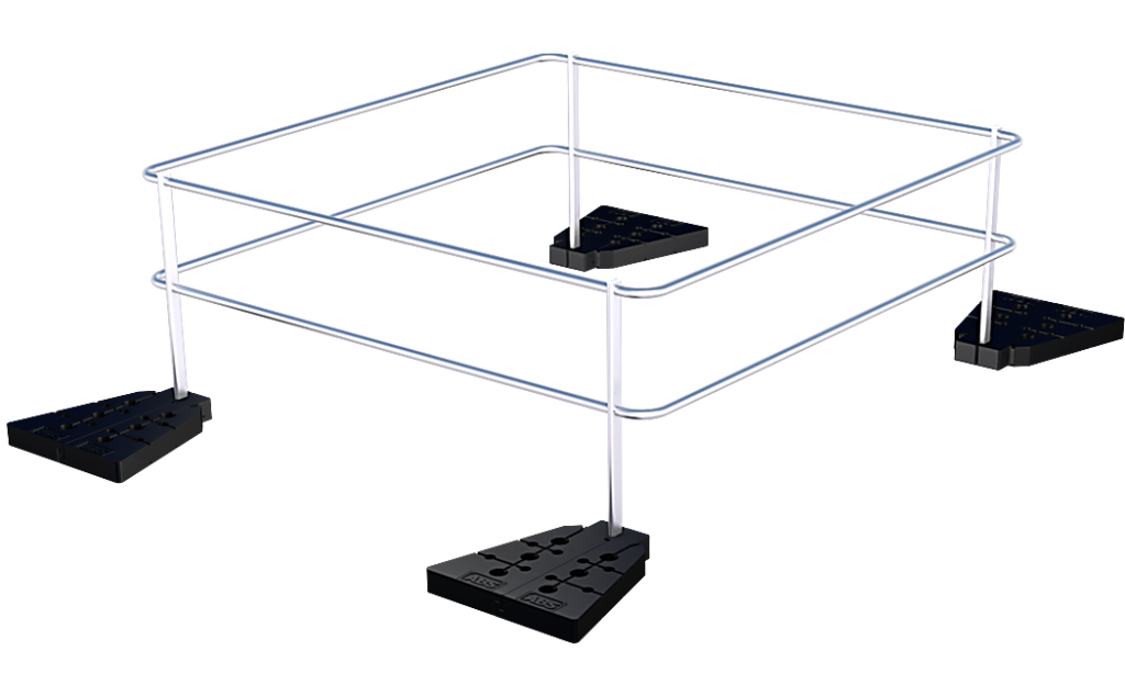 Een met ballastblokken verzwaarde dakrandbeveiliging voor lichtkoepels.