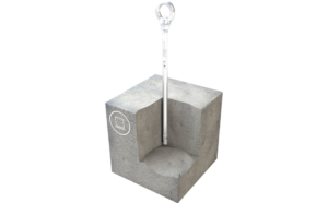 Afbeelding van ankerpunt ABS-Lock III-BE Pro dat dankzij het speciale spreidanker slechts één boorgat in het plat dak van beton nodig heeft.