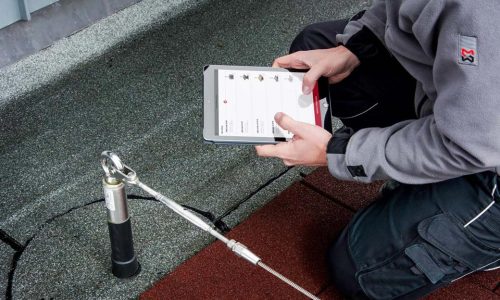 Dokumentation-Montage-und-Wartung-von-Absturzsicherungen